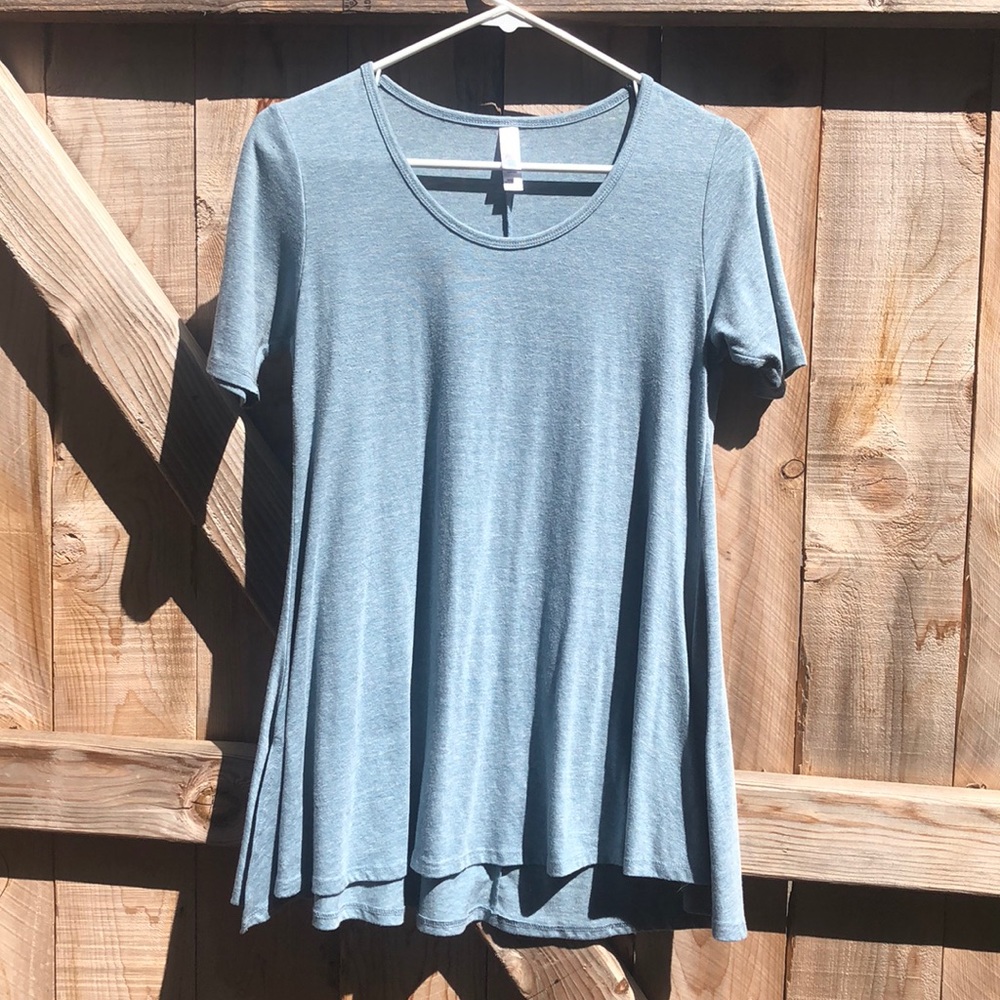 Xxs Lularoe perfect tee - baby blue